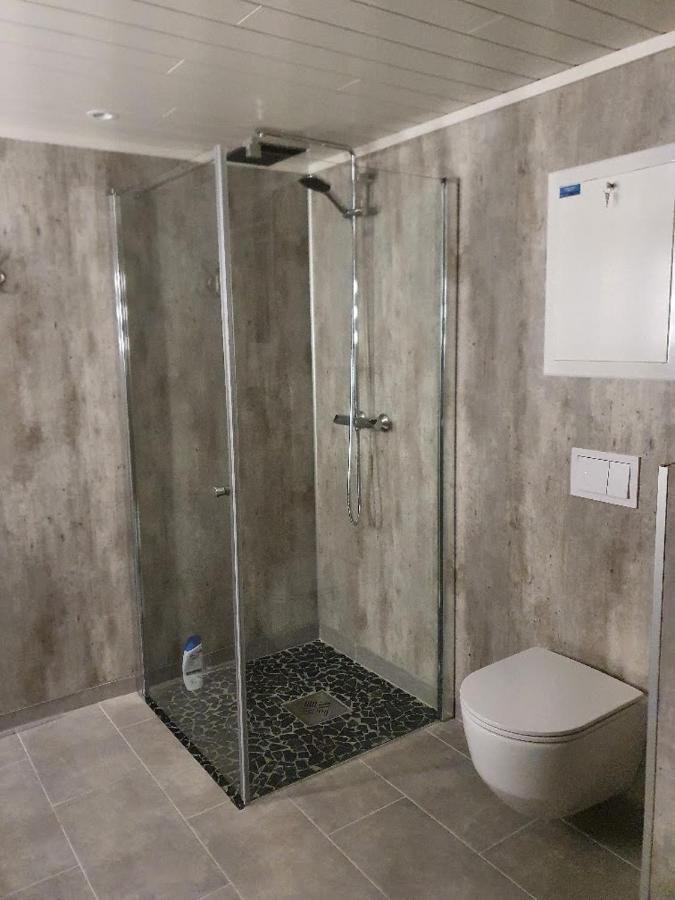 Apartament Hus Sentralt I Lofoten Leknes Zewnętrze zdjęcie
