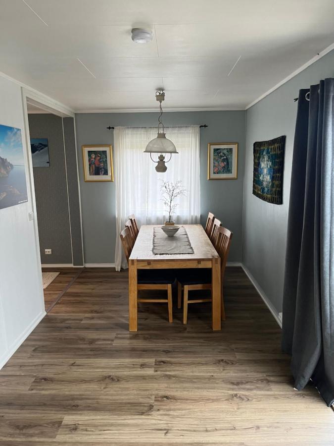Apartament Hus Sentralt I Lofoten Leknes Zewnętrze zdjęcie